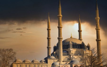 Terâvih namazı sünnet mi vacip mi farz mı?