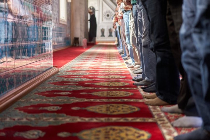 Namazın Farzları ve Vâcipleri